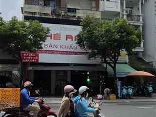 Chính chủ cho thuê nhà mặt tiền p10, q10.