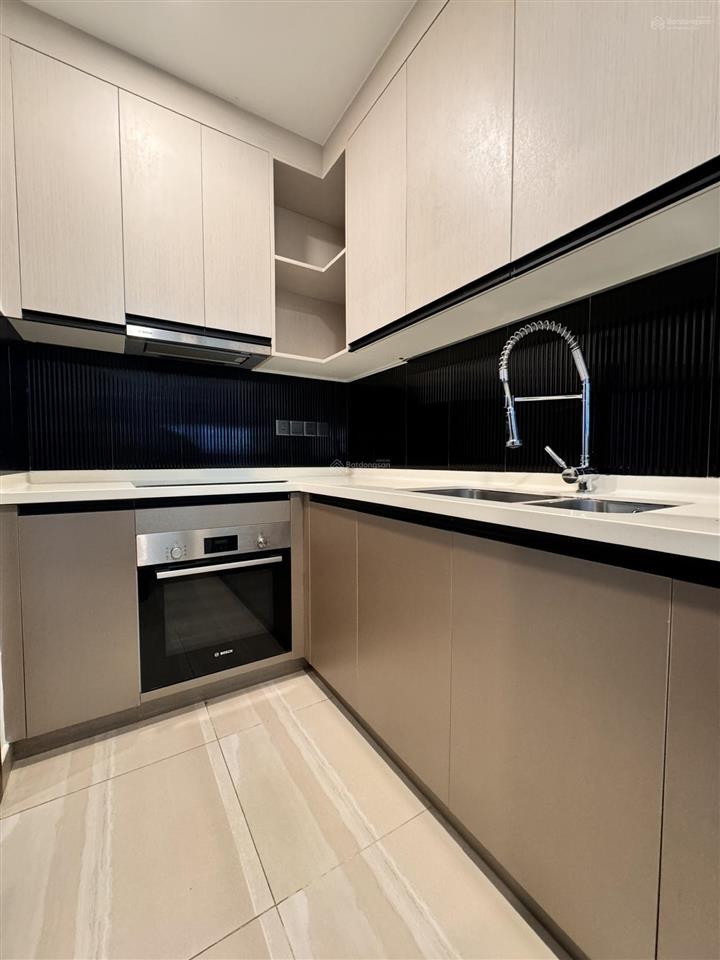 Cho thuê 3 phòng ngủ d'edge thảo điền, căn sân vườn. chuyên cho thuê/sang nhượng 1pn  4pn d'edge.