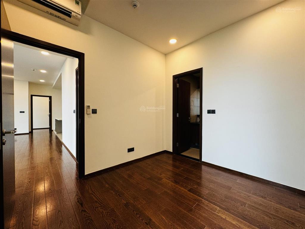 Cho thuê 3 phòng ngủ d'edge thảo điền không nội thất, view sông cực đẹp.