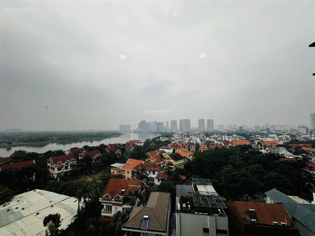 Cho thuê 3 phòng ngủ d'edge thảo điền không nội thất, view sông cực đẹp.