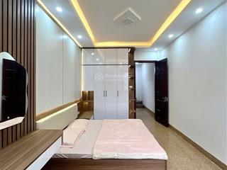 Bán nhà phố hoa bằng 35m2 x 5 tầng, giá 7 tỷ 65, đẹp nhất cầu giấy.
