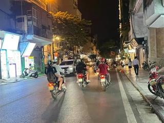 Bán nhà mặt phố hàng gai 245m2, mặt tiền 6m. siêu rẻ 255 tỷ.