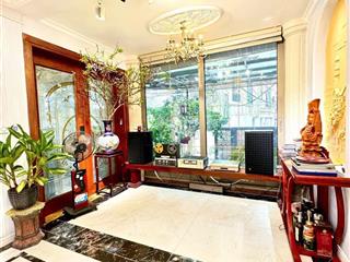 Bán nhà mặt phố lưu quang vũ 85, mặt tiền 5,5m, có 41 tỷ, phố vip trung hoà, cầu giấy.