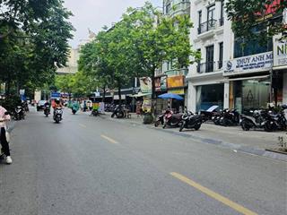 Bán nhà mặt phố trương công giai, 85m2, mặt tiền 5,5m, có 42 tỷ. vỉa hè rộng