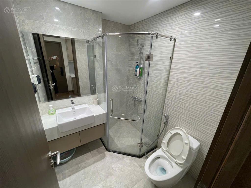 Bán căn 2pn iris garden 5,5 tỷ 61,7m2 trần hữu dực, cầu diễn, nam từ liêm, full nội thất, view đẹp