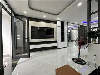 Trung tâm đống đa  nhà mới full nội thất