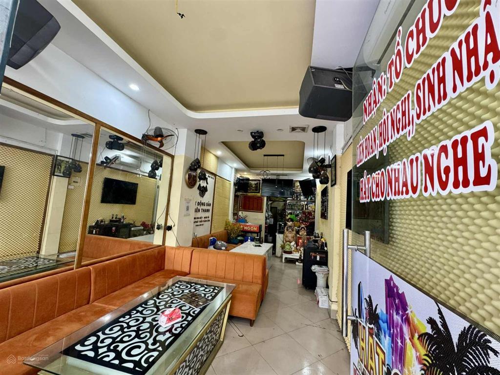 Chính chủ cho thuê và sang nhượng cửa hàng mặt phố 288 xã đàn  kinh doanh đa dạng  vỉa hè rộng 4m