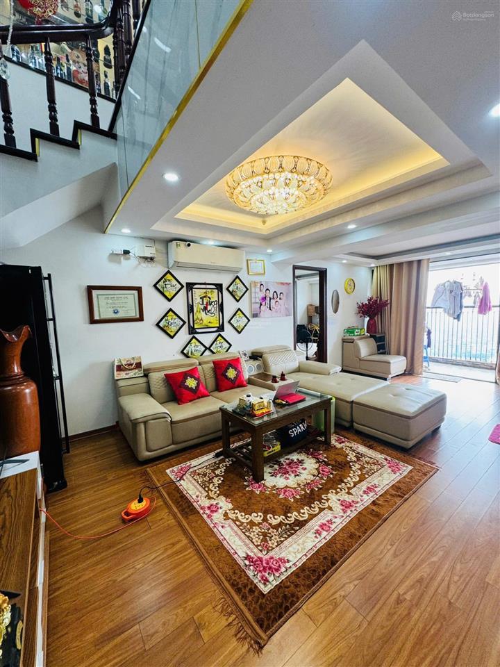 Bán căn hộ penhouse duplex 4pn, 3wc, 220m2 tại vc7 housing complex, 136 hồ tùng mậu, giá 11.9 tỷ