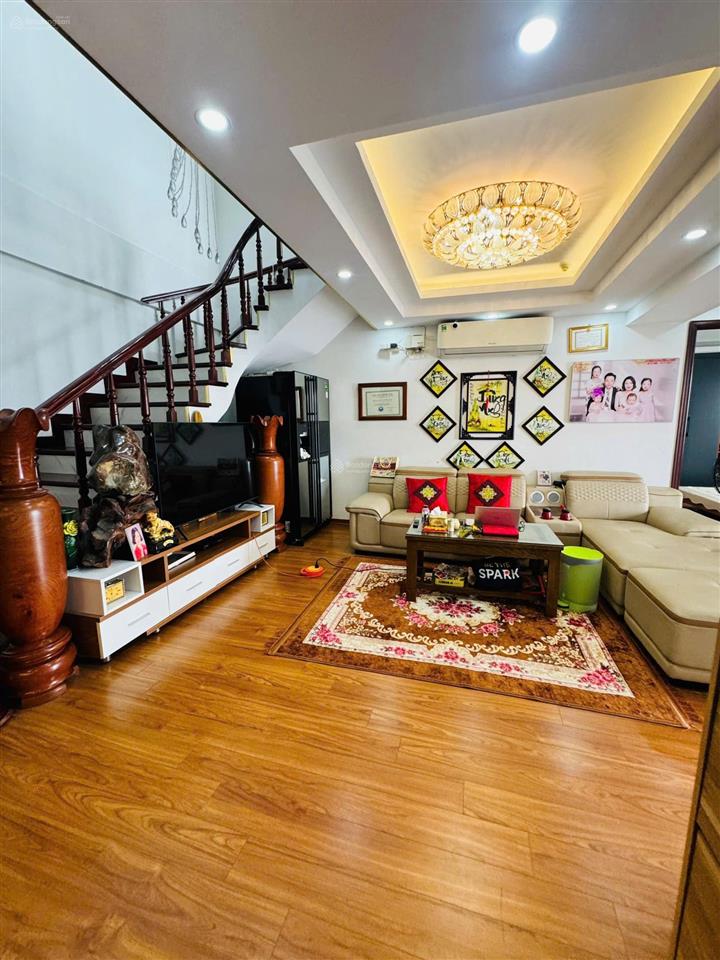 Bán căn hộ penhouse duplex 4pn, 3wc, 220m2 tại vc7 housing complex, 136 hồ tùng mậu, giá 11.9 tỷ