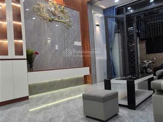 Bán nhà pth phường 5 quân 8 nhà đẹp tặng full nội thất 37m2 3tầng4pn sổ hồng chính chủ nhỉnh 5tỷ
