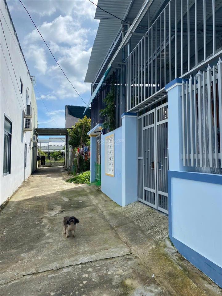 Không có lô thứ 2! đất có sổ  giá bằng đất giấy tay! hcc/ bán đất 2 mặt tiền hẻm vũ ngọc nhạ