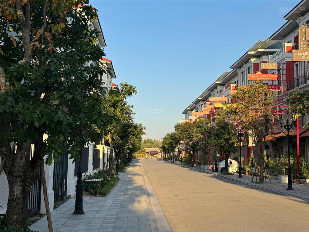 Song lập san hô 8 160m² san hô đối diện hongkong, cửa biển giá 17 tỷ siêu hấp dẫn.  0946 455 ***
