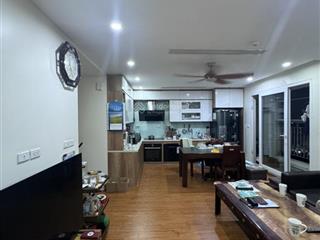 Bán gấp căn hộ chung cư toà cowa, diện tích 100m3, 3 ngủ 2 vệ sinh
