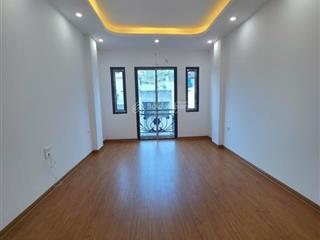 Bán gấp nhà 8 tầng có thang máy mới xây tại nguyễn đổng chi, diện tích 34m2