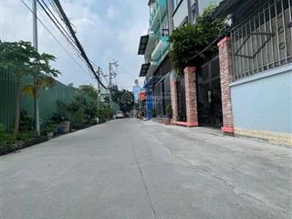 Nhà cần bán p phú thuận quận 7 , 82.5m2 , 3 lầu , hx hơi , 7, 8tỷ ( tl)