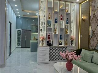 Bán nhà lô nhì đường phạm hữu lầu  quận 7  sát bên phú mỹ hưng  ngang khủng 8m  3 tầng