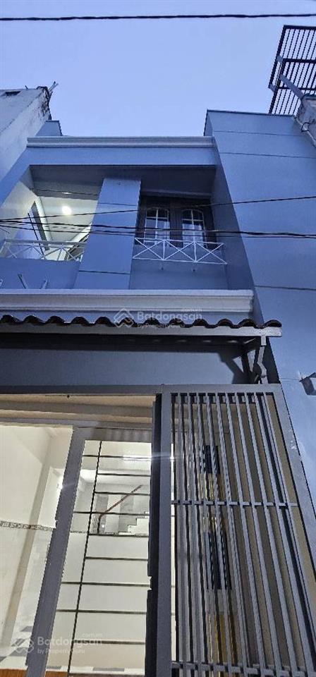 Hàng xóm kiều đàm  lotte mart , 4.4m x 13m  ở ngay , 3pn chỉ 5.x tỷ