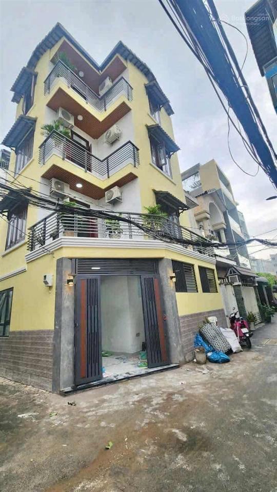Nguyễn thị thập kế bên him lam  nhà góc 2 mặt hẻm  hẻm 6m xe hơi quay đầu  100m ra mt đường