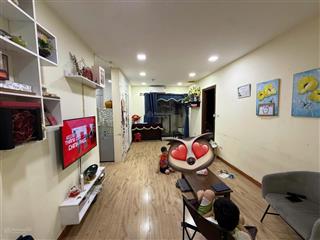 Chính chủ bán căn 3pn 78m, đã có sổ, đủ nội thất, mặt phố trung tâm 0942 715 ***, giá 5 tỷ 750