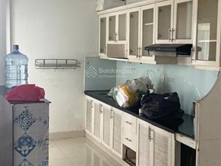 Cho thuê 2pn 2wc 95m2 phú mỹ thuận, có nội thất, view sông, ở liền.  0944 266 ***