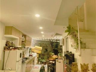 Bán nhà lê đại hành, p.7, q.11  4 tầng, ra mt 30 giây  5.8 tỷ