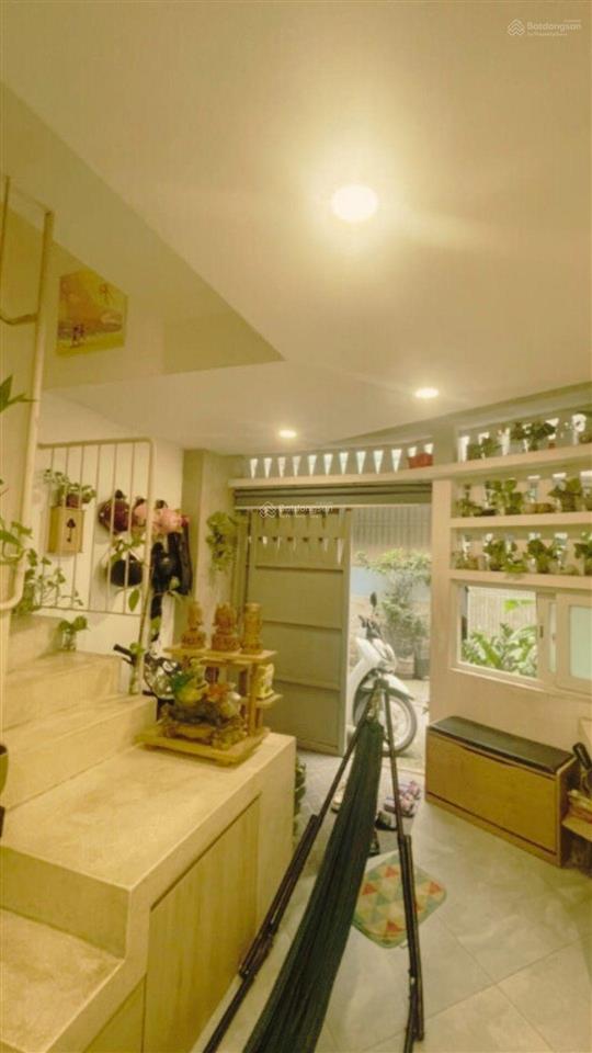 Bán nhà lê đại hành, p.7, q.11  4 tầng, ra mt 30 giây  5.8 tỷ