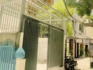 Bán nhà nguyễn văn cừ, q. 1  hxh vào nhà, dòng tiền 16tr/tháng  7.85 tỷ