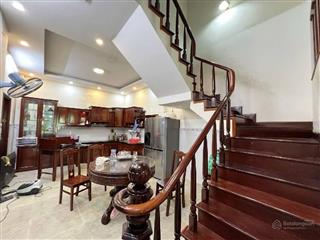 Bán gấp nhà đẹp 4pn, 5wc tại đường 4, hiệp bình phước, thủ đức, 11,2 tỷ