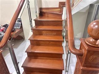 Bán nhà 4 tầng, khu vip trường thọ, cạnh chợ thủ đức