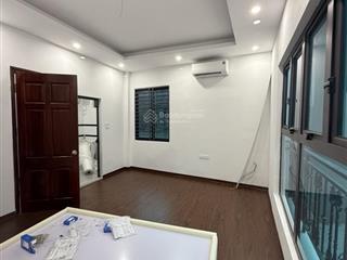 Nhà kiến hưng mặt tiền 4,3m, 40m2 x 5 tầng giá trên 5 tỷ