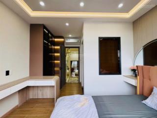 Cho thuê nhà nguyên can full mới xây có thang máy hẻm 215/ phan huy ích p14