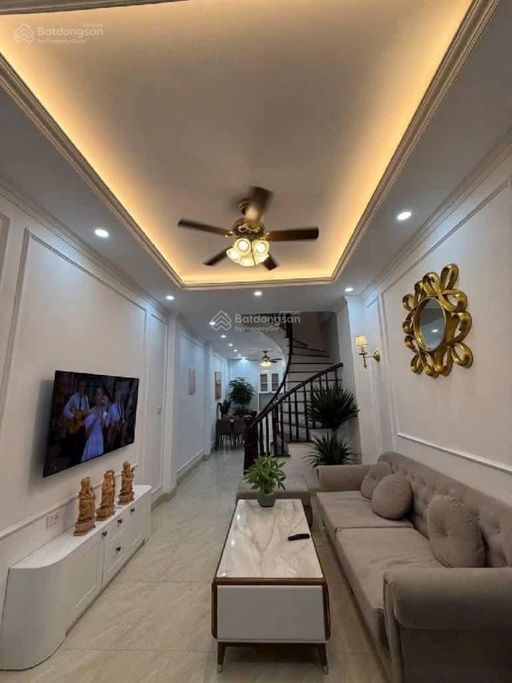 Cực hiếm vân hồ 40m vài bước ra ô tô giá 10,5 tỷ