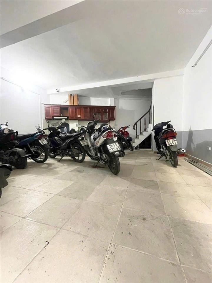Bán nhà đẹp ngõ nông ngách 269 ngõ quỳnh, diện tích 31,2m2x5 tầng, 7,5 tỷ