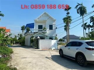 Cần tiền hạ giá sập sàn bán đất tặng căn nhà 2 tầng lô góc 3 mặt thoáng