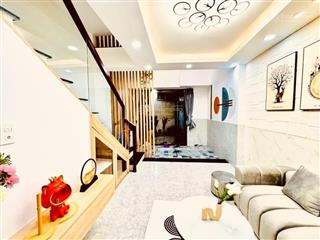 Siêu hot nhà đẹp trung tâm phú nhuận