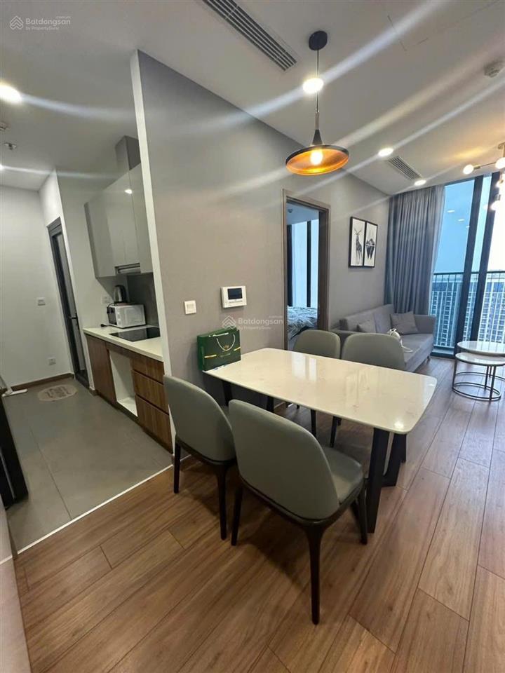 Ngộp bank bán cc the gold view (q4) giá 2tỷ500/ 77m2 full nội thất bao sang tên sổ hồng