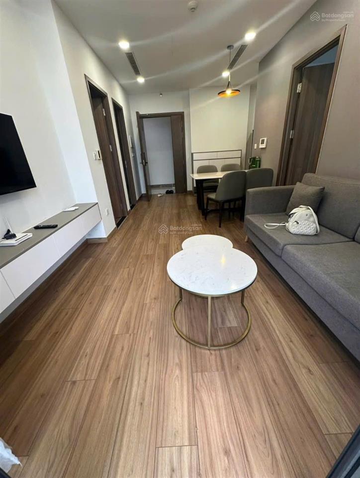 Ngộp bank bán cc the gold view (q4) giá 2tỷ500/ 77m2 full nội thất bao sang tên sổ hồng