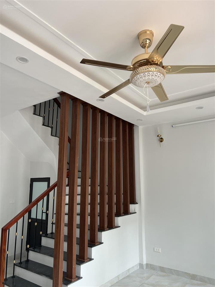 Siêu phẩm lô góc 3 mặt thoáng  hà trì * 33m * 5tầng * giá 7tỷ .