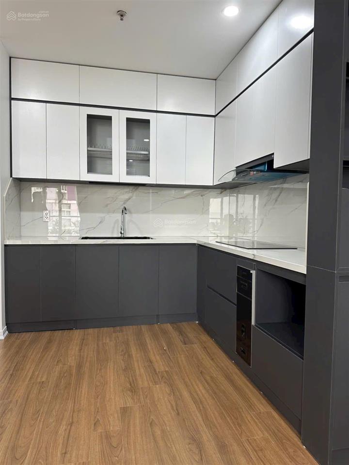 Siêu phẩm nhà mặt ngõ thông thoáng phan đình giót  la khê  hà đông * 33m * 5tầng * giá 6.8tỷ .