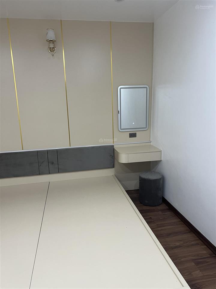Siêu phẩm nhà đẹp la khê  hà đông * 35m2 * 5 tầng thang máy * full nội thất * giá 7.1 tỷ