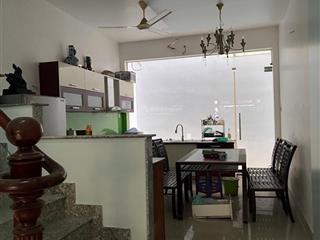 Single family home for sale, modern, potential for commerce or living, fantastic location.