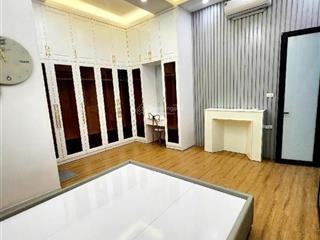 Bán nhà mp thái thịnh dt 75m 6 tầng  mặt tiền 5m  thang máy kinh doanh  oto đỗ cửa 2 thoáng