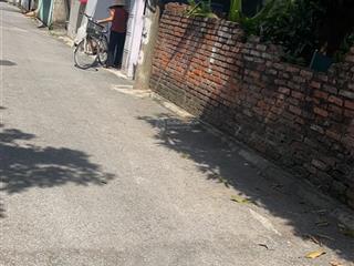 Đất vàng trung tâm giang biên cạnh kđt việt hưng, ngõ ô tô, dân cư đông đúc