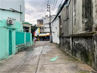 Đất kèm nhà trọ, sát kha vạn cân và phạm văn đồng