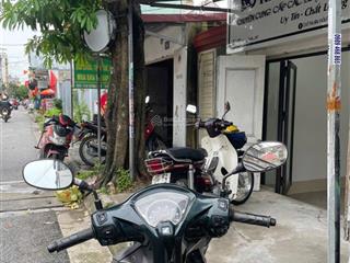 Cho thuê nhà mặt đường đông khê