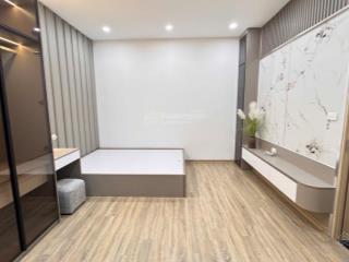 Nhà phố lò đúc  ngõ rộng nhà đẹp  vào ở luôn