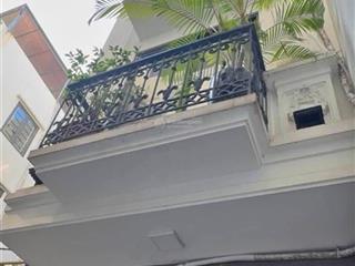 Bán nhà la khê  hà đông  35m2  5 tầng  full nội thất 5*  giá chỉ 7 tỷ.