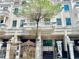 Cần bán gấp một số căn nhà cityland park hills giá tốt nhất.  0985 323 ***