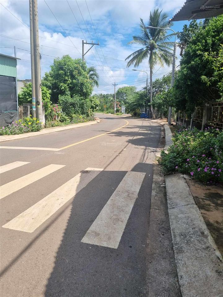 Bán đất sổ riêng thổ cư 5x23 tại p long khánh giá chỉ 980tr, cách chợ 500m.