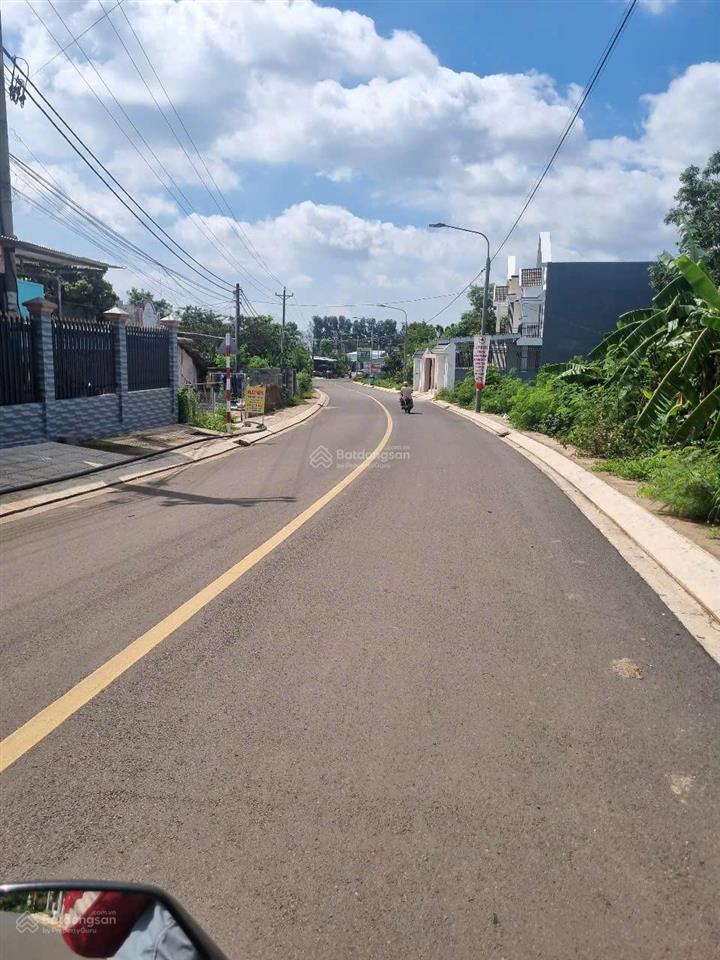 Bán đất sổ riêng thổ cư 5x23 tại p long khánh giá chỉ 980tr, cách chợ 500m.